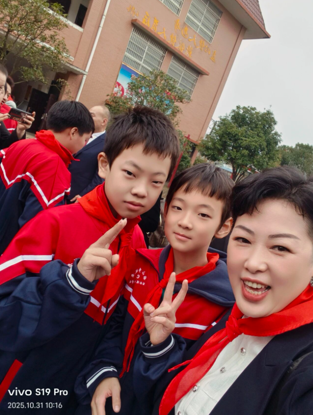 1764554353626838.png image.png